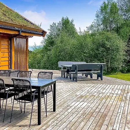 4 Bedroom Gorgeous In Bjoa *